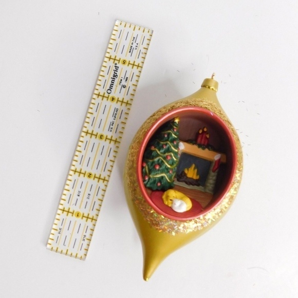 HALLMARK 2017 Keepsake Ornament Club Christmas Inside Story Fireplace Scene Dog - Picture 6 of 12